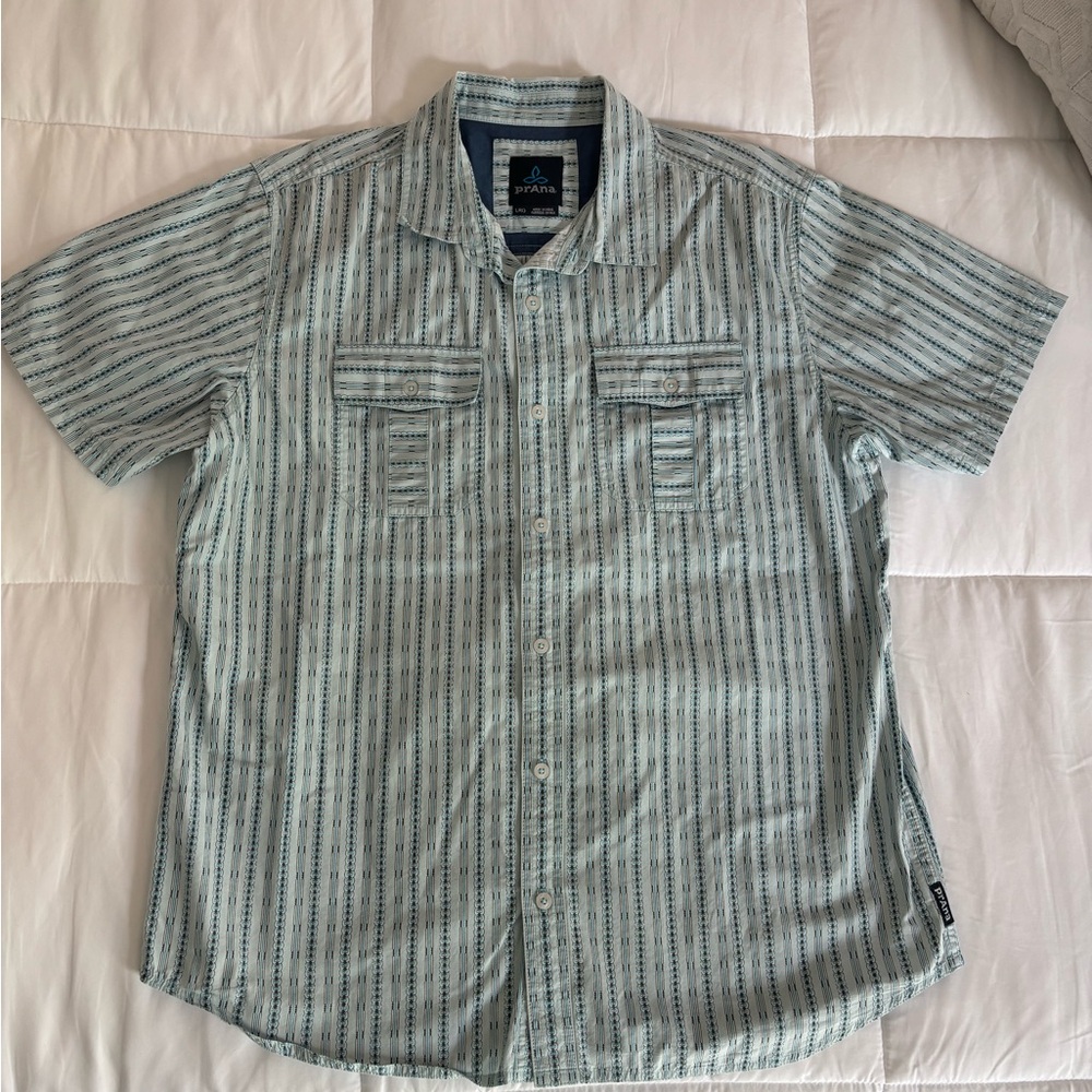 Men's Blue Striped Short Sleeve Shirt